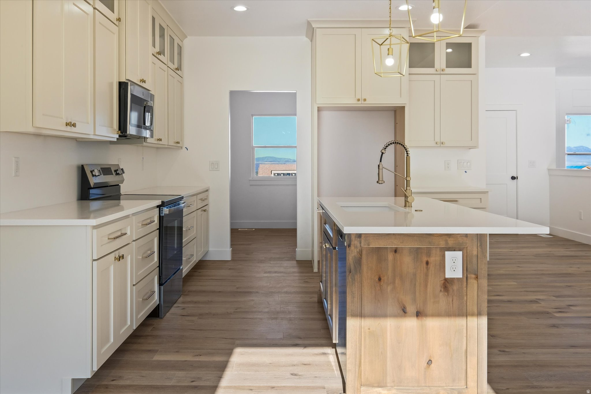 CEDAR BLUFFS SUBDIVISION PHASE 2 - Residential