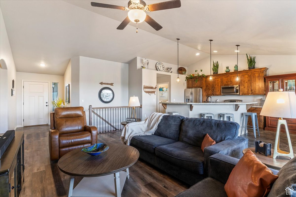 HARMONY PLACE - Residential