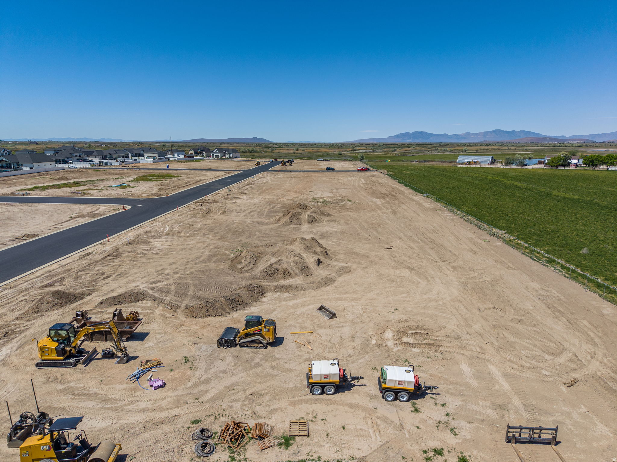 RAWSON RANCH - Land