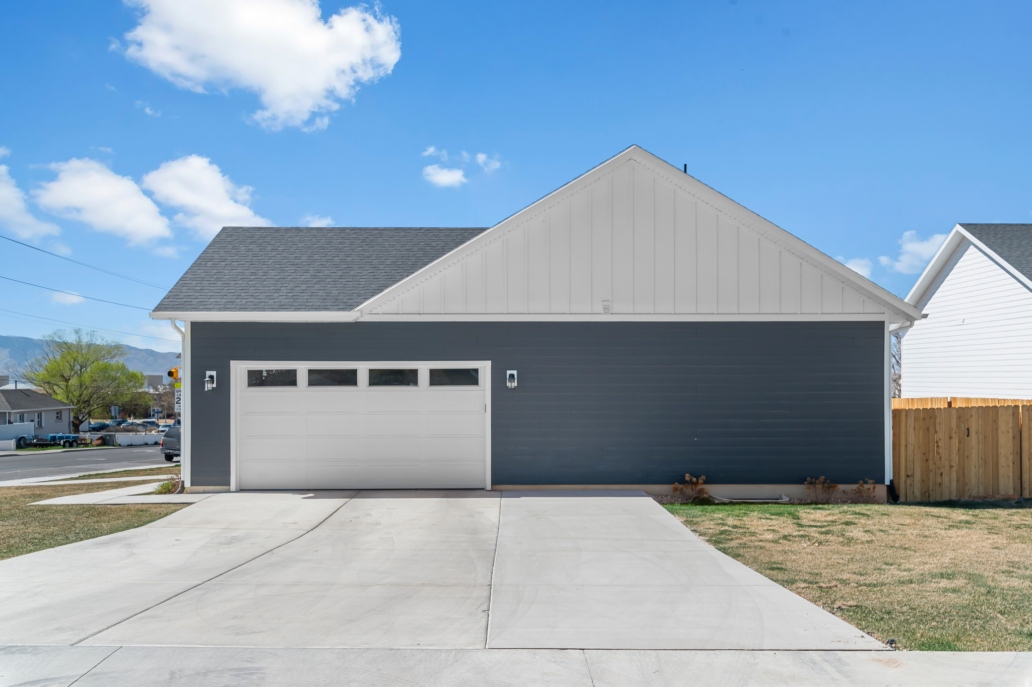 WALNUT - Residential