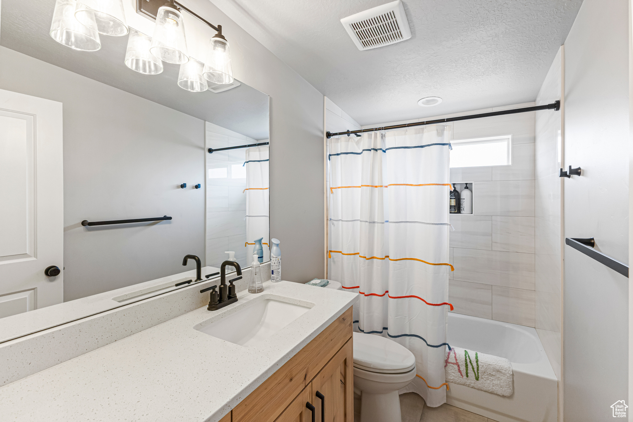 3467 S Porcupine Cir, Garden City, Utah image 17