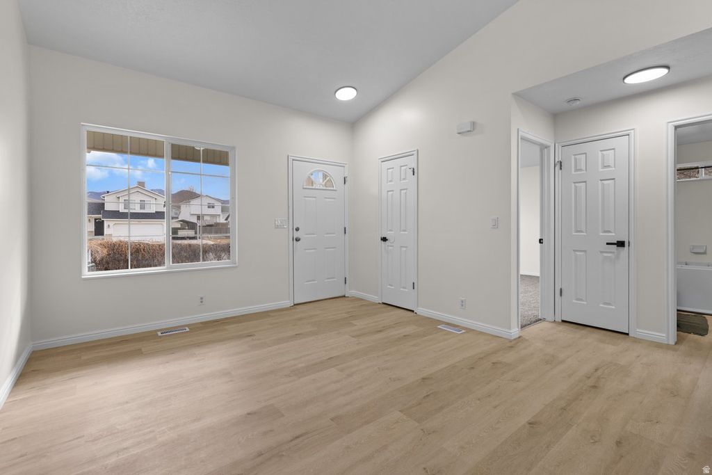 Photo of 337 E 910 N, Tooele, UT 84074 (MLS # 2136847)