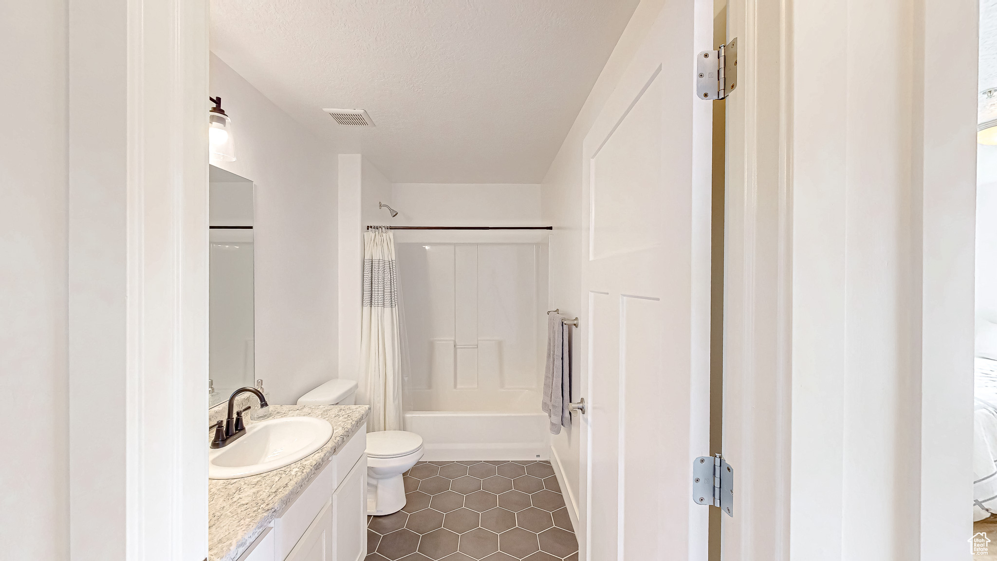 2527 W 500 #1, Springville, Utah image 18