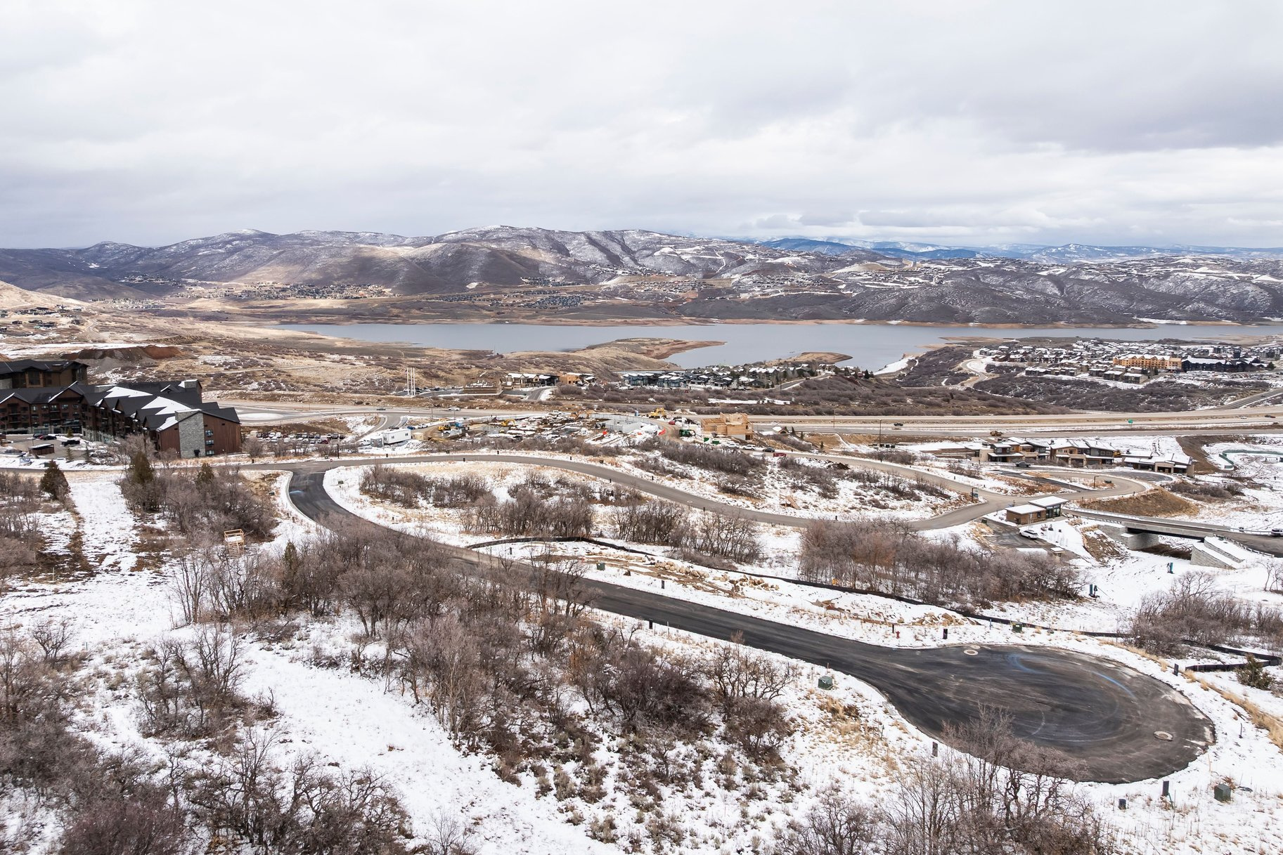 VELVæRE - Residential