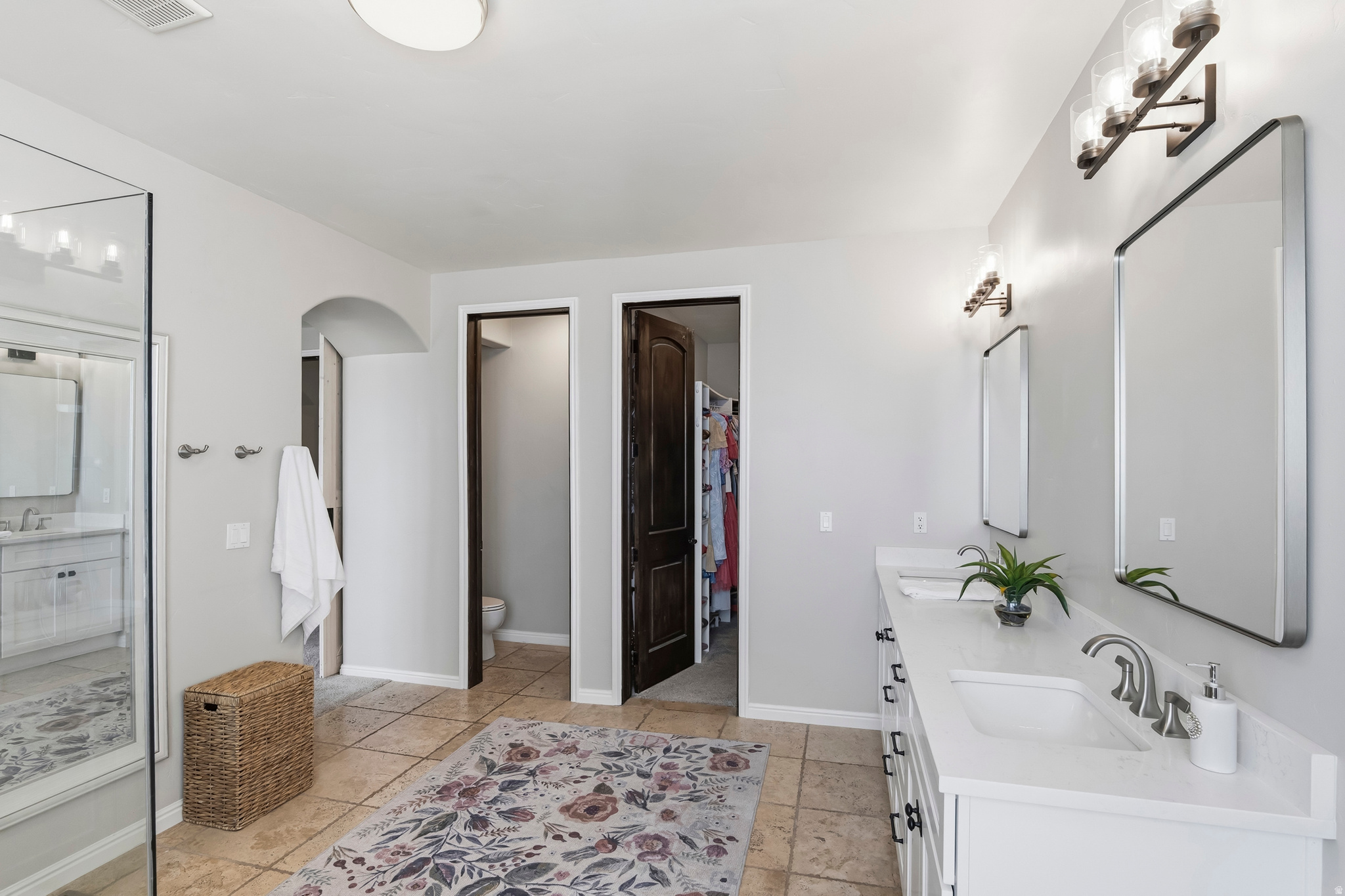 HORSESHOE BEND - Residential