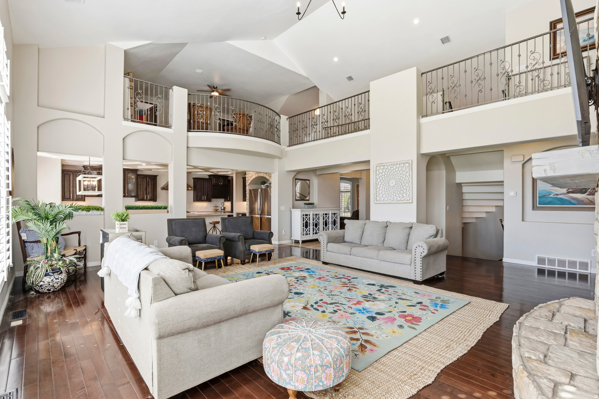 HORSESHOE BEND - Residential