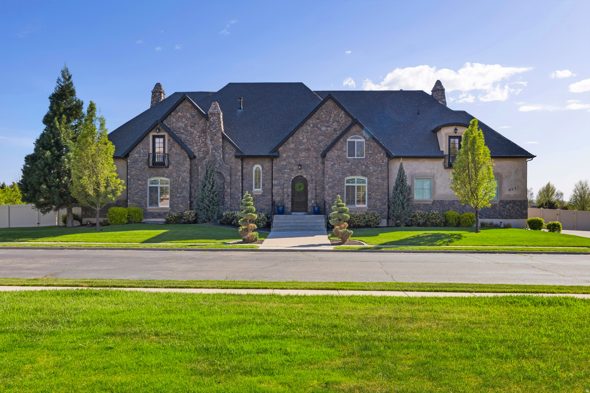 HORSESHOE BEND - Residential