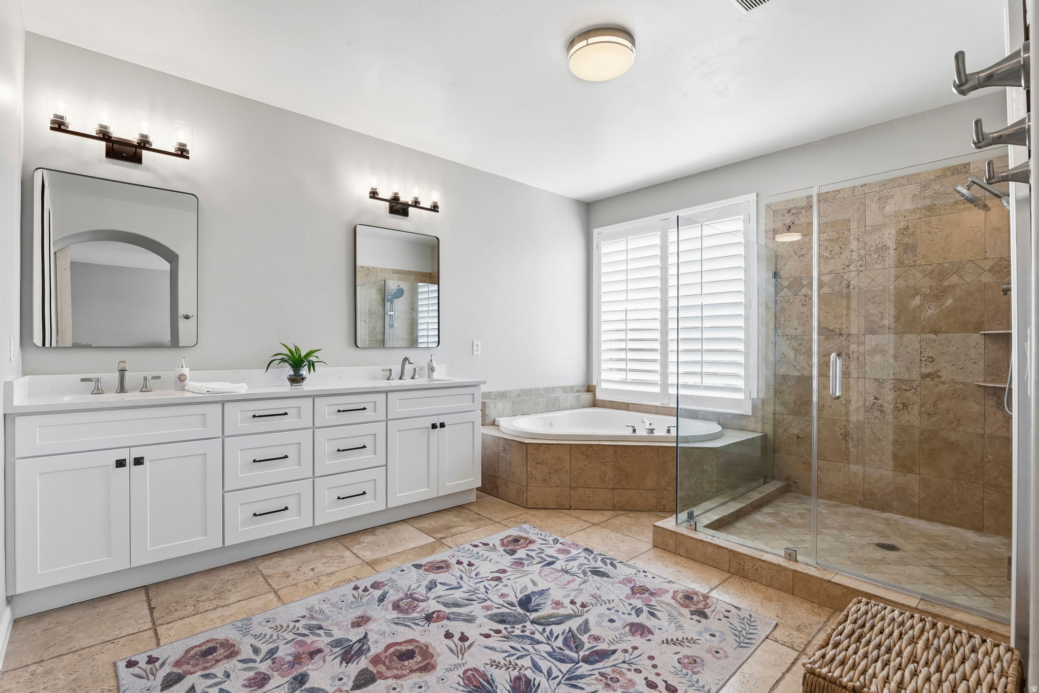 HORSESHOE BEND - Residential