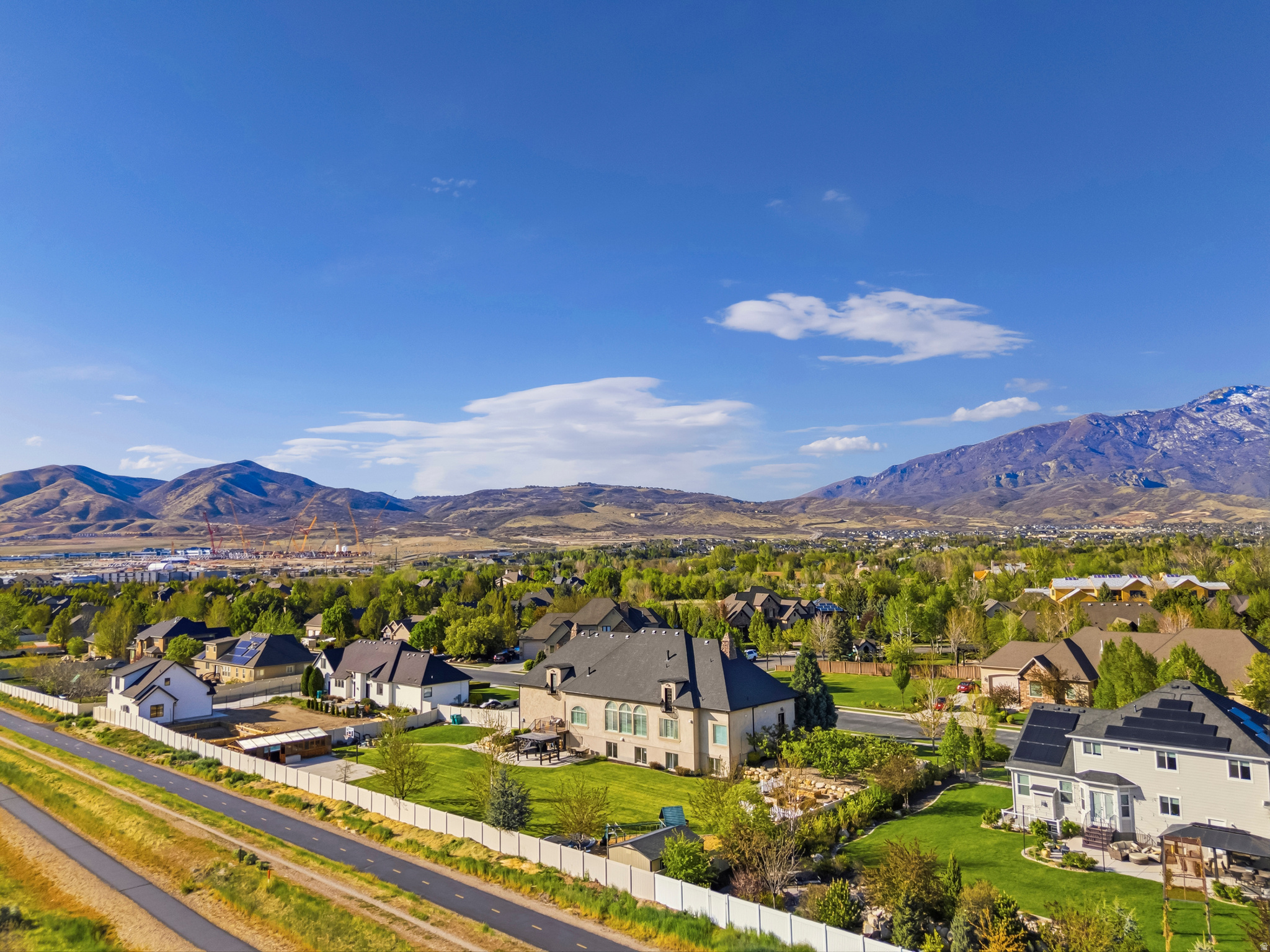 HORSESHOE BEND - Residential