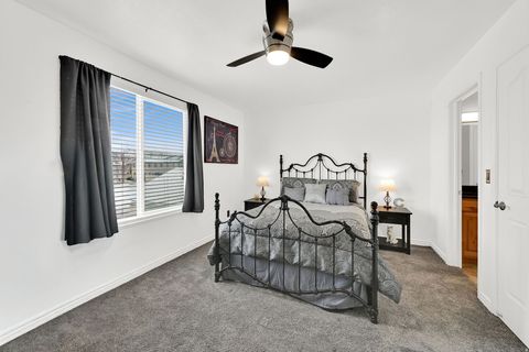 Tiny photo for 337 W 1925 N, Harrisville, UT 84414 (MLS # 2141459)