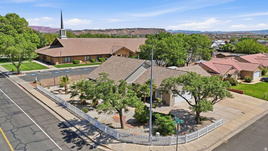 Photo of 670 E 900 S, Saint George, UT 84790 (MLS # 2150781)