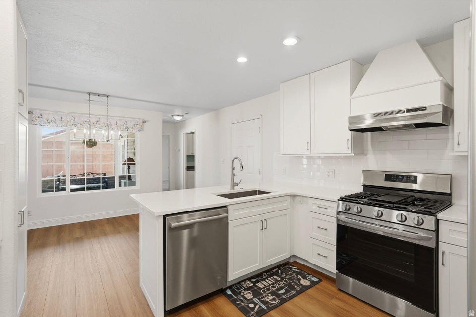 CHAPEL LANE EST - Residential