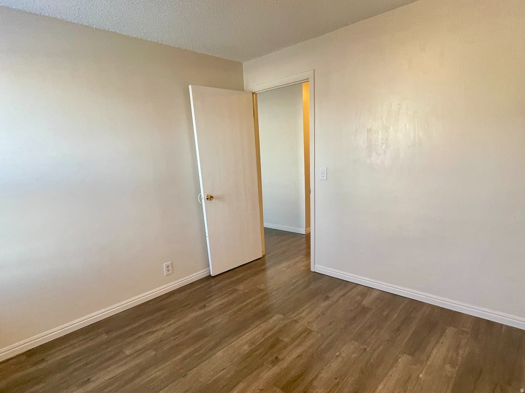 WOOD CREST CONDOMINIUM PHASE 2 - Residential