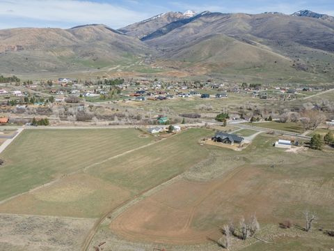 Tiny photo for 5073 N 3300 E, Eden, UT 84310 (MLS # 2146105)