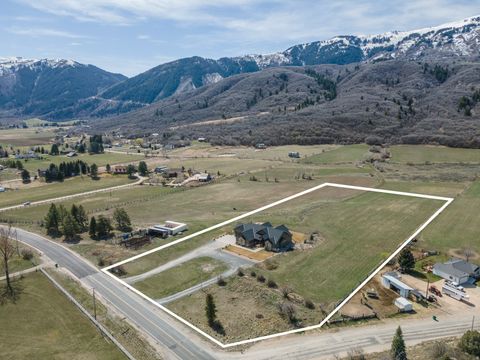Photo of 5073 N 3300 E, Eden, UT 84310 (MLS # 2146105)