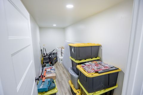 Tiny photo for 126 N 800 W, Mapleton, UT 84664 (MLS # 2145792)