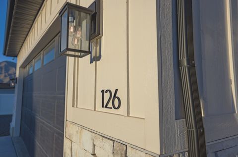 Tiny photo for 126 N 800 W, Mapleton, UT 84664 (MLS # 2145792)