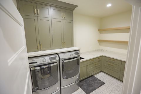 Tiny photo for 126 N 800 W, Mapleton, UT 84664 (MLS # 2145792)