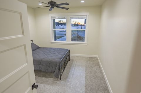 Tiny photo for 126 N 800 W, Mapleton, UT 84664 (MLS # 2145792)
