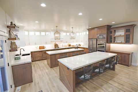 Tiny photo for 126 N 800 W, Mapleton, UT 84664 (MLS # 2145792)