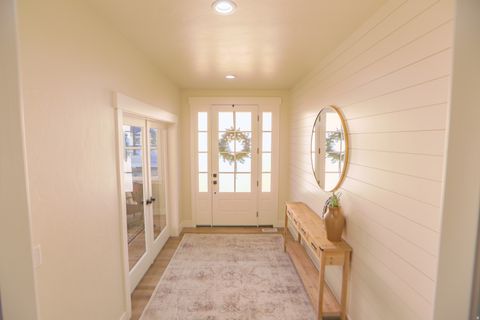 Tiny photo for 126 N 800 W, Mapleton, UT 84664 (MLS # 2145792)
