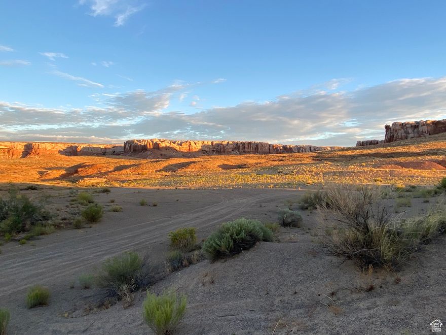 Rare commercially zoned acreage in scenic Bluff, UT. The lot has an 8