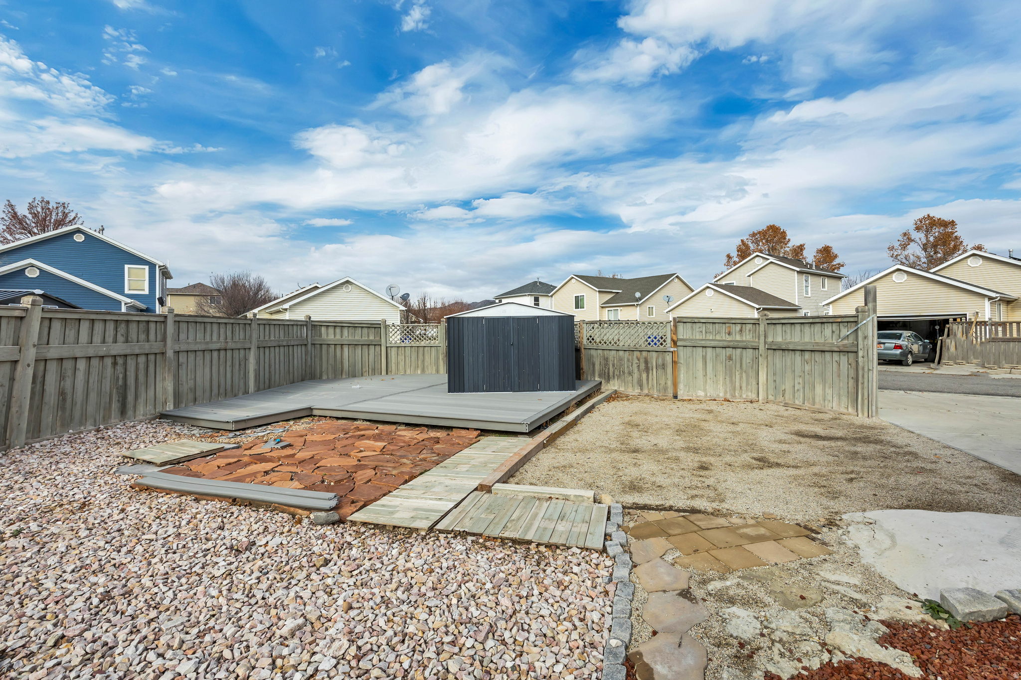 THE RANCHES - Residential