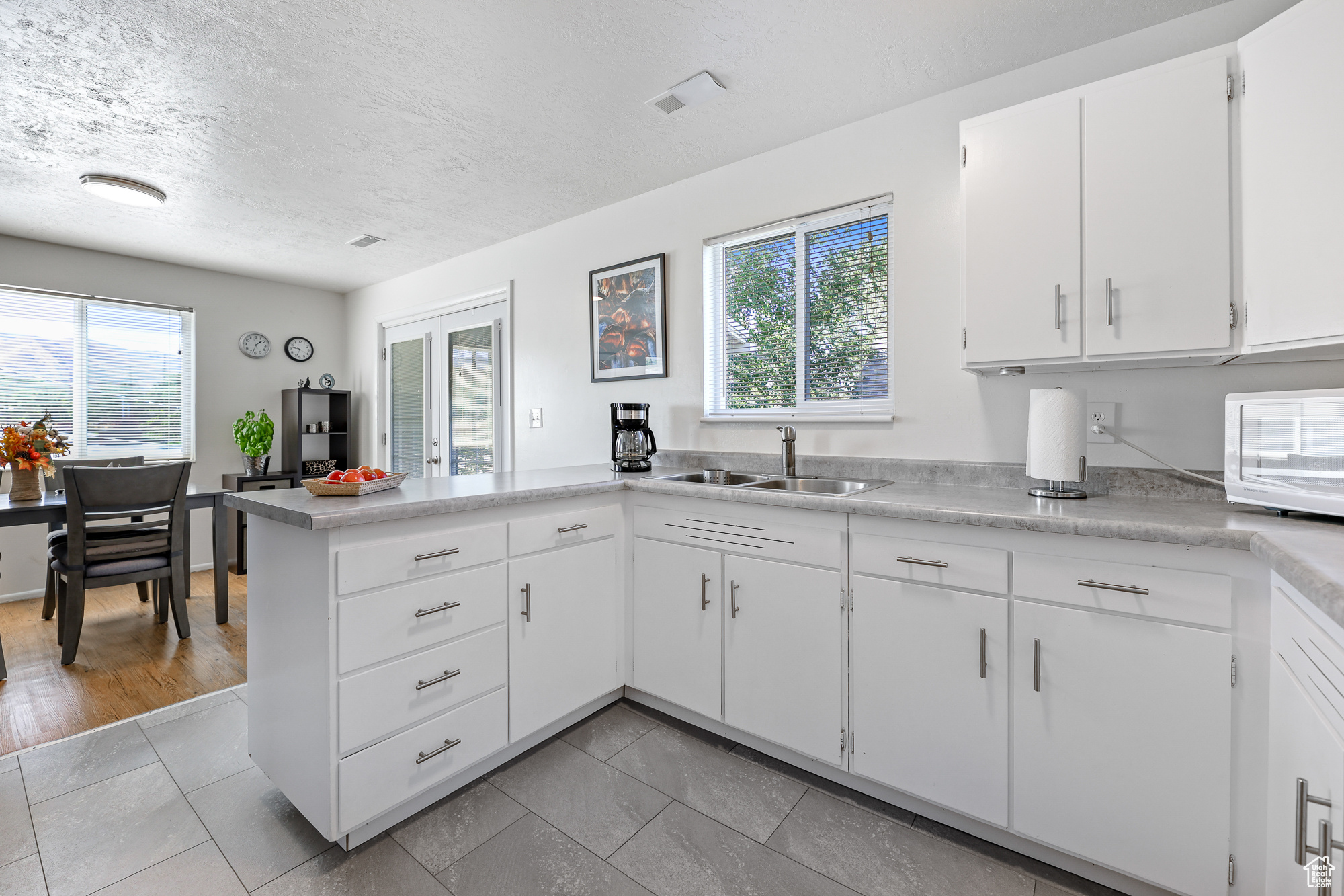 180 W Vine St, Tooele, Utah image 17