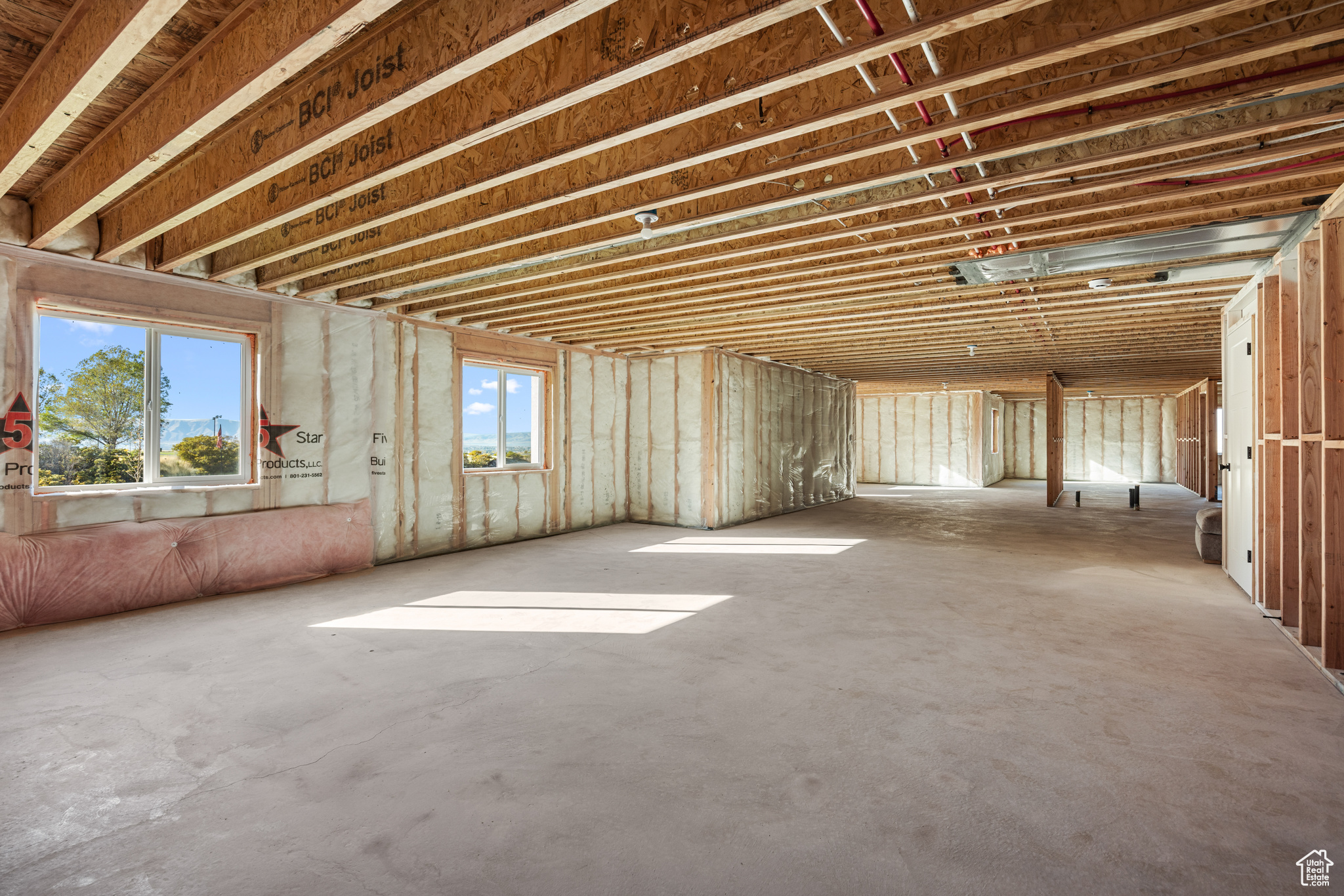 OAKRIDGE COVE - Residential