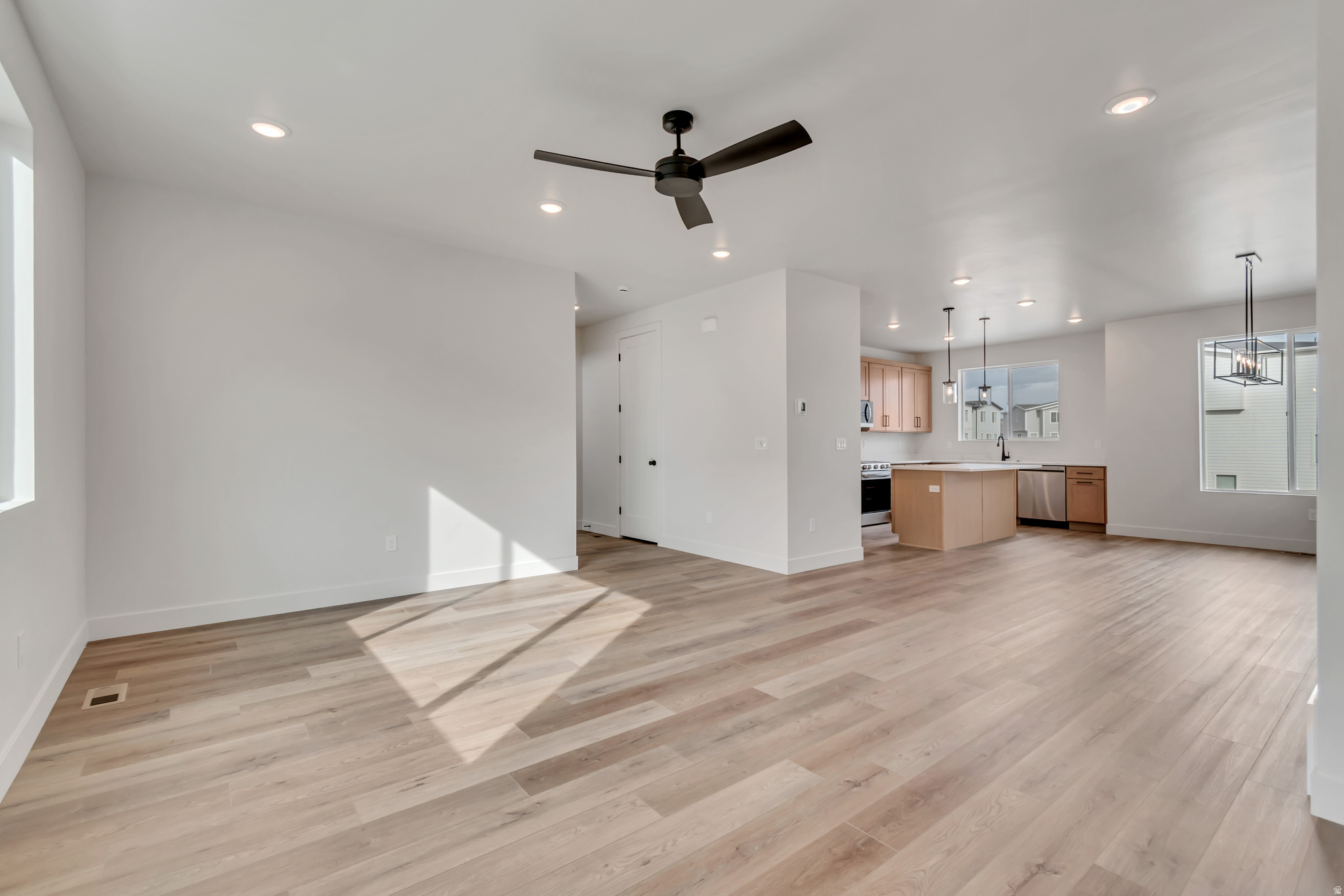 TOWNS AT BRYLEE FARMS - Residential