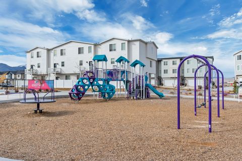 Tiny photo for 5277 N EVERYGREEN WAY #208, Eagle Mountain, UT 84005 (MLS # 2142802)