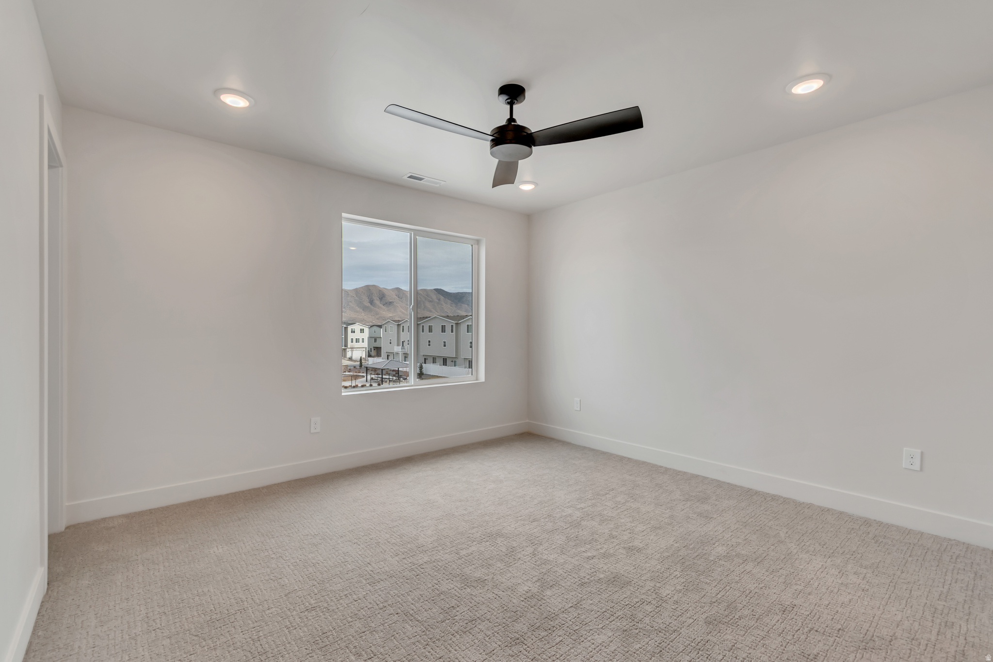 TOWNS AT BRYLEE FARMS - Residential