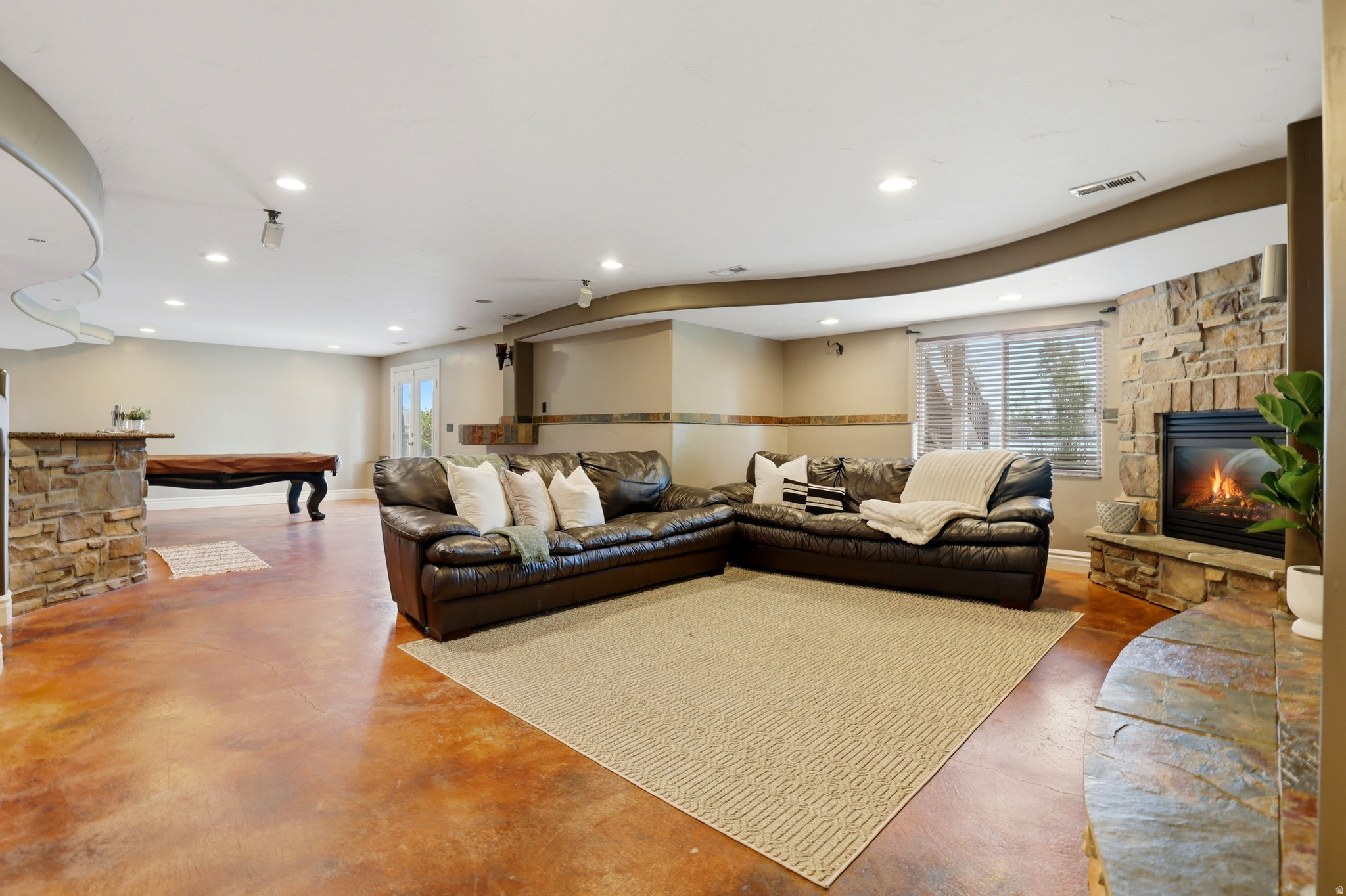 ROSECREST - Residential