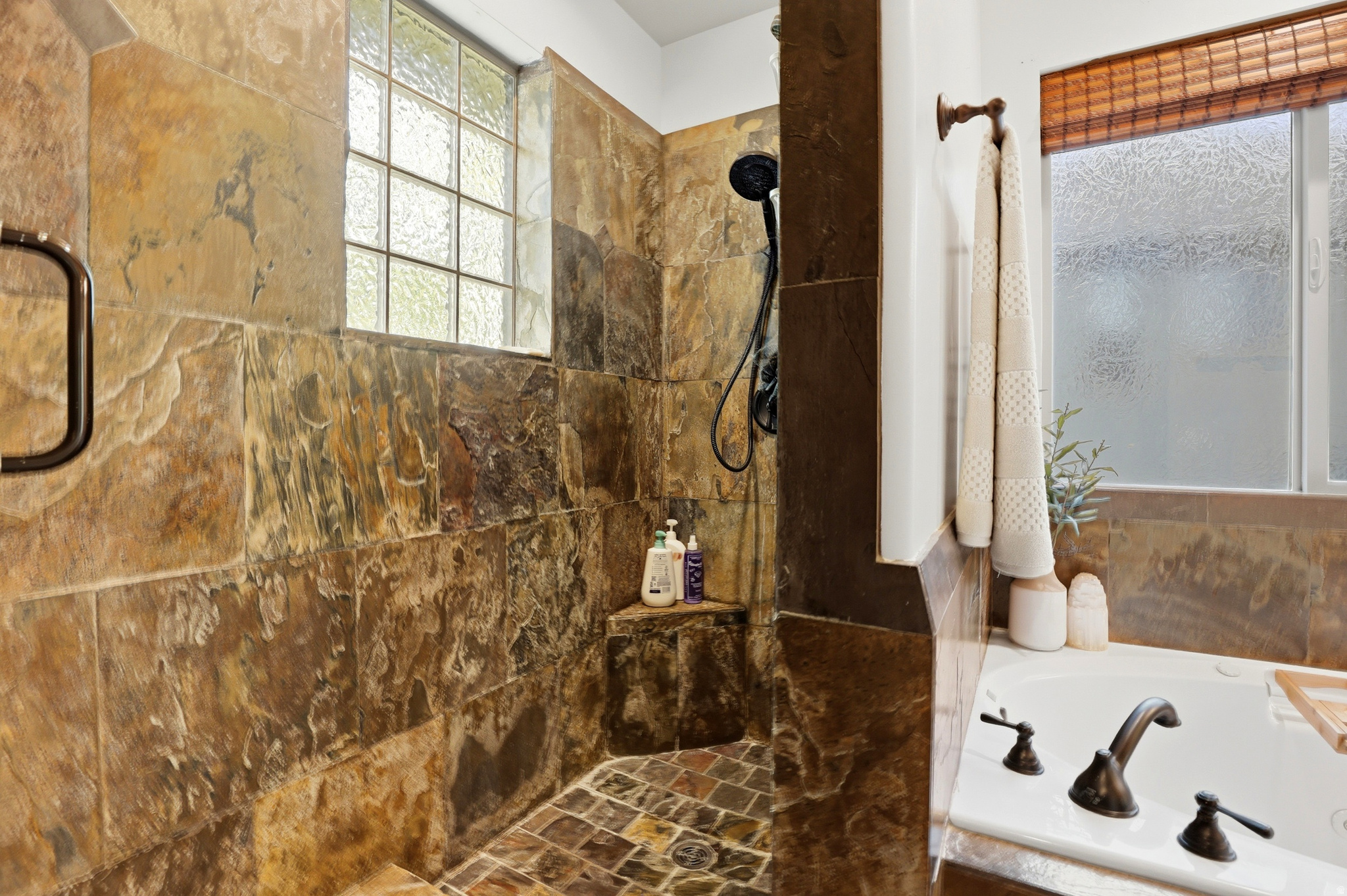 ROSECREST - Residential