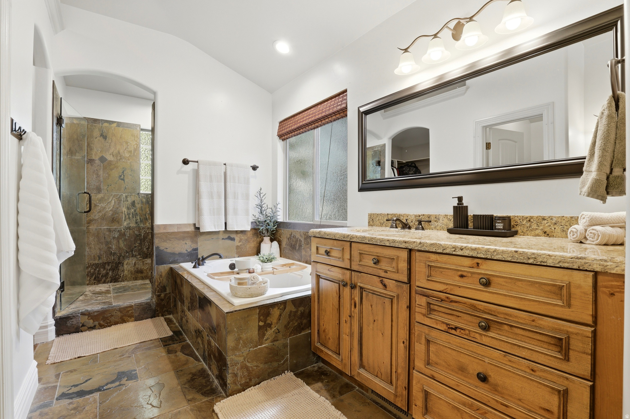 ROSECREST - Residential