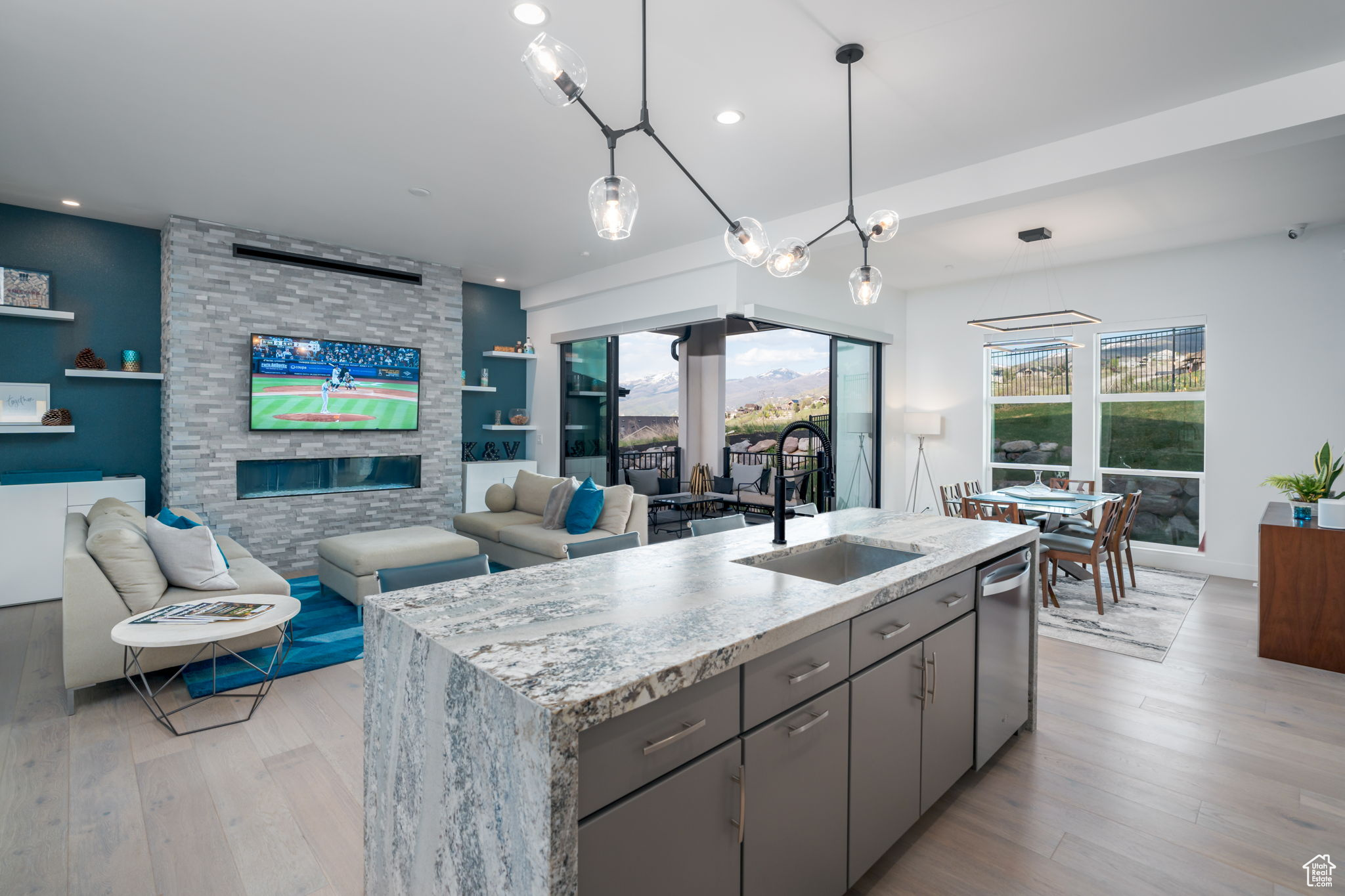 THE RIDGE SUB - Residential