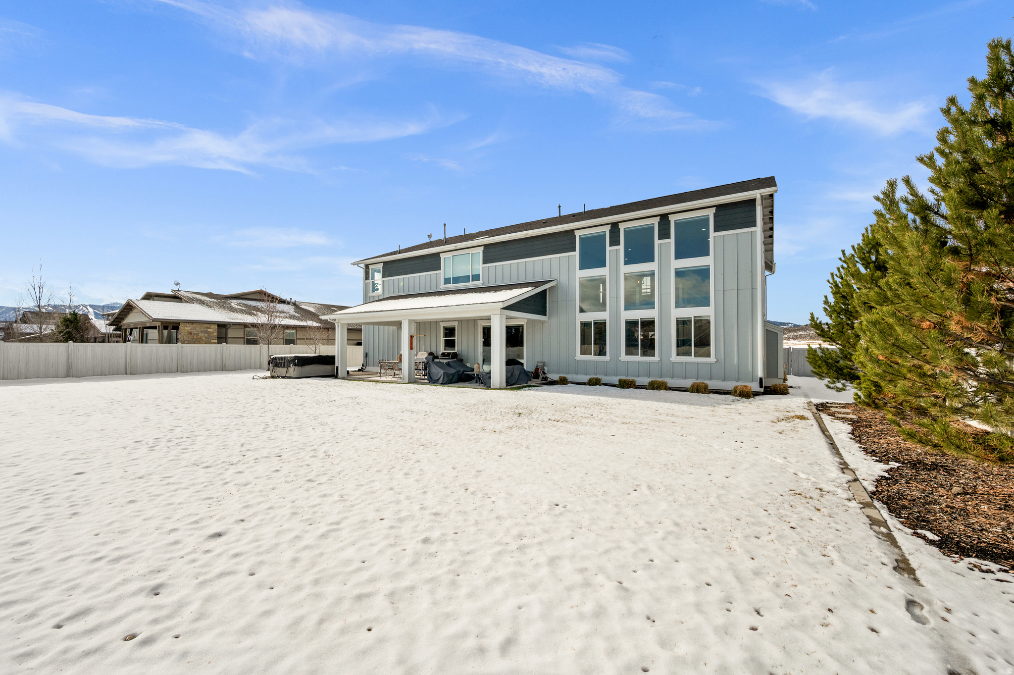 EAST CREEK RANCH - Residential