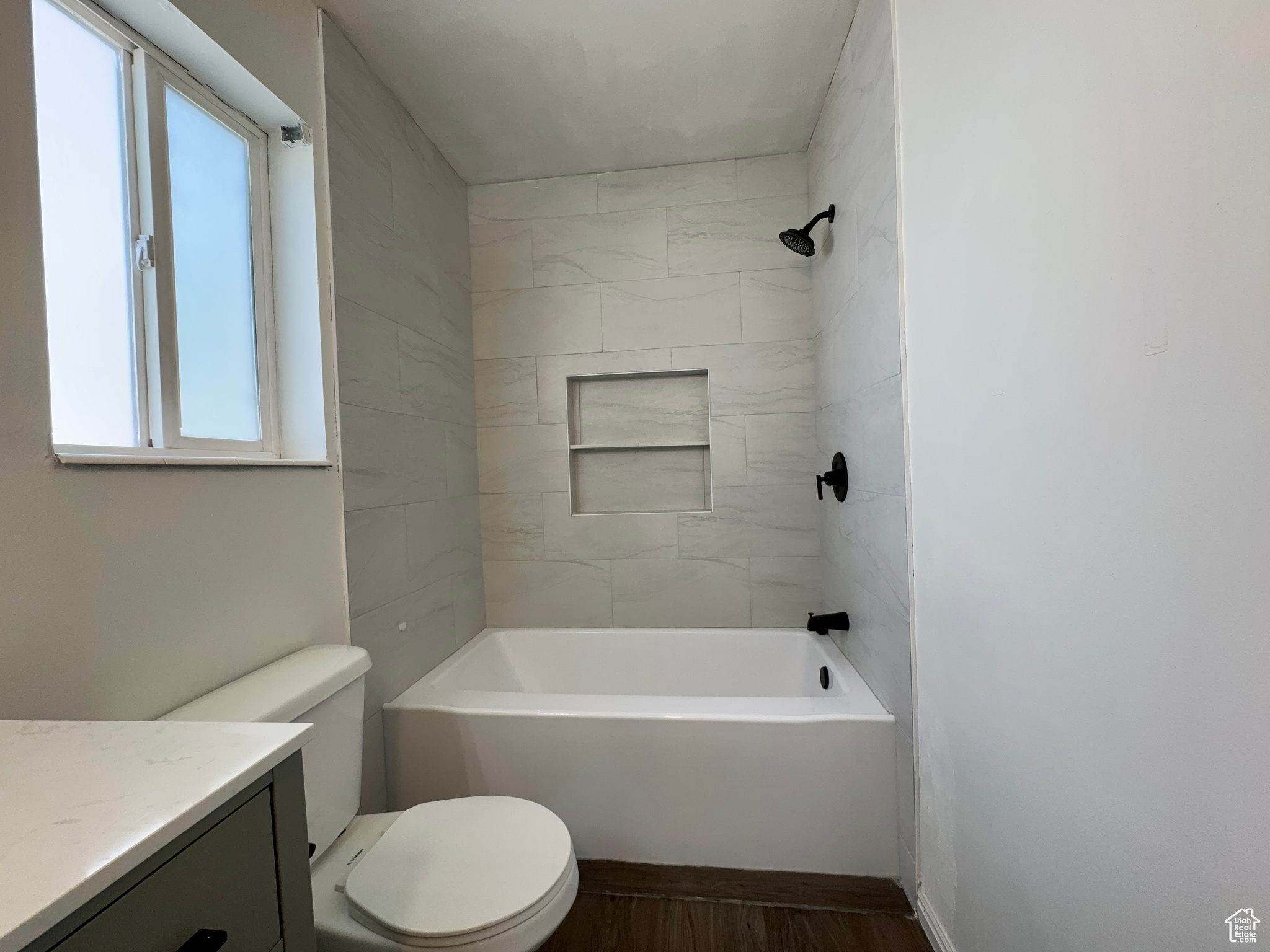 SANTAQUIN HEIGHTS - Residential