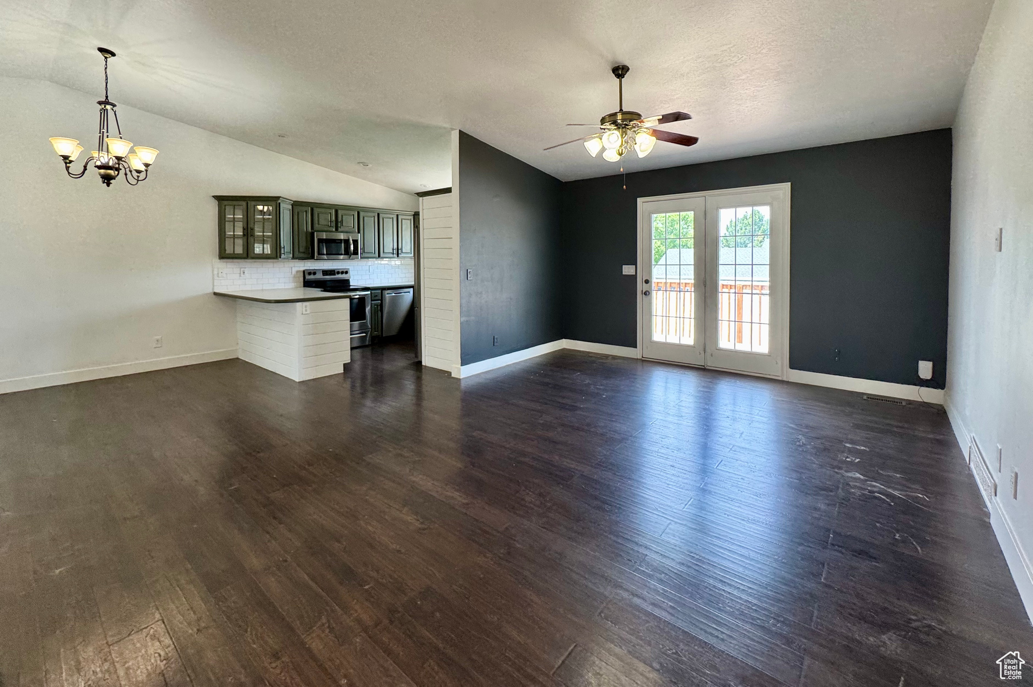 SANTAQUIN HEIGHTS - Residential