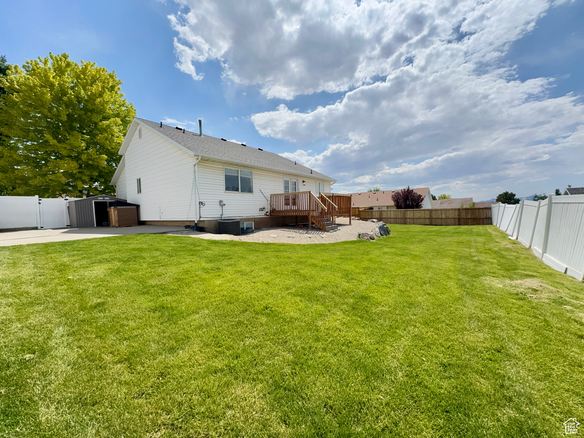 SANTAQUIN HEIGHTS - Residential