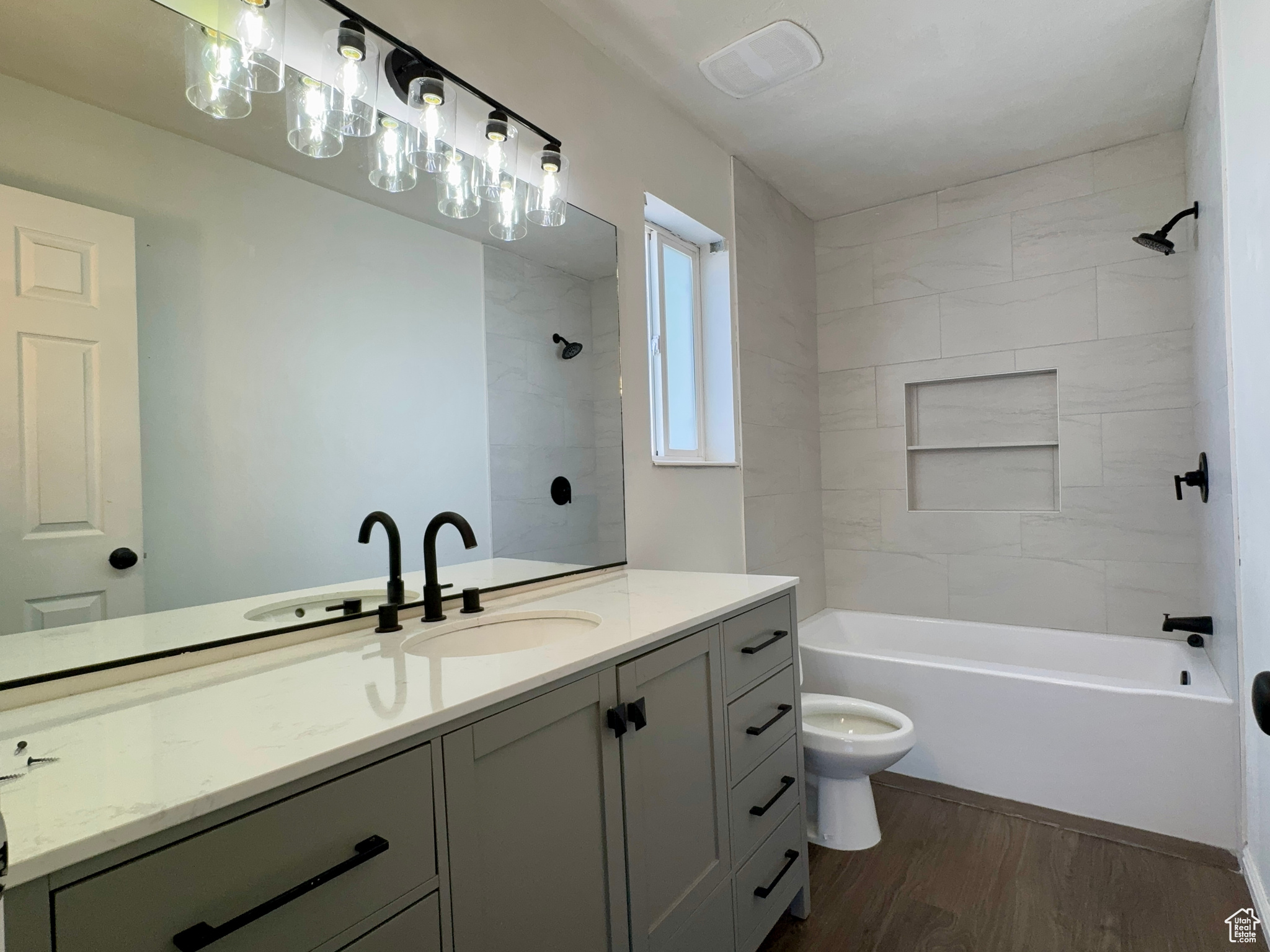 SANTAQUIN HEIGHTS - Residential