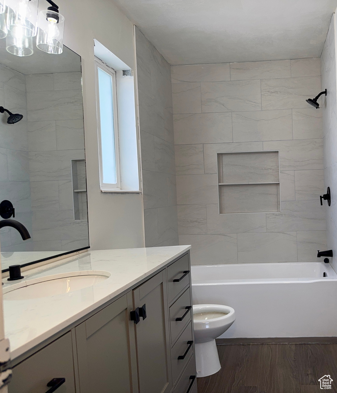 SANTAQUIN HEIGHTS - Residential