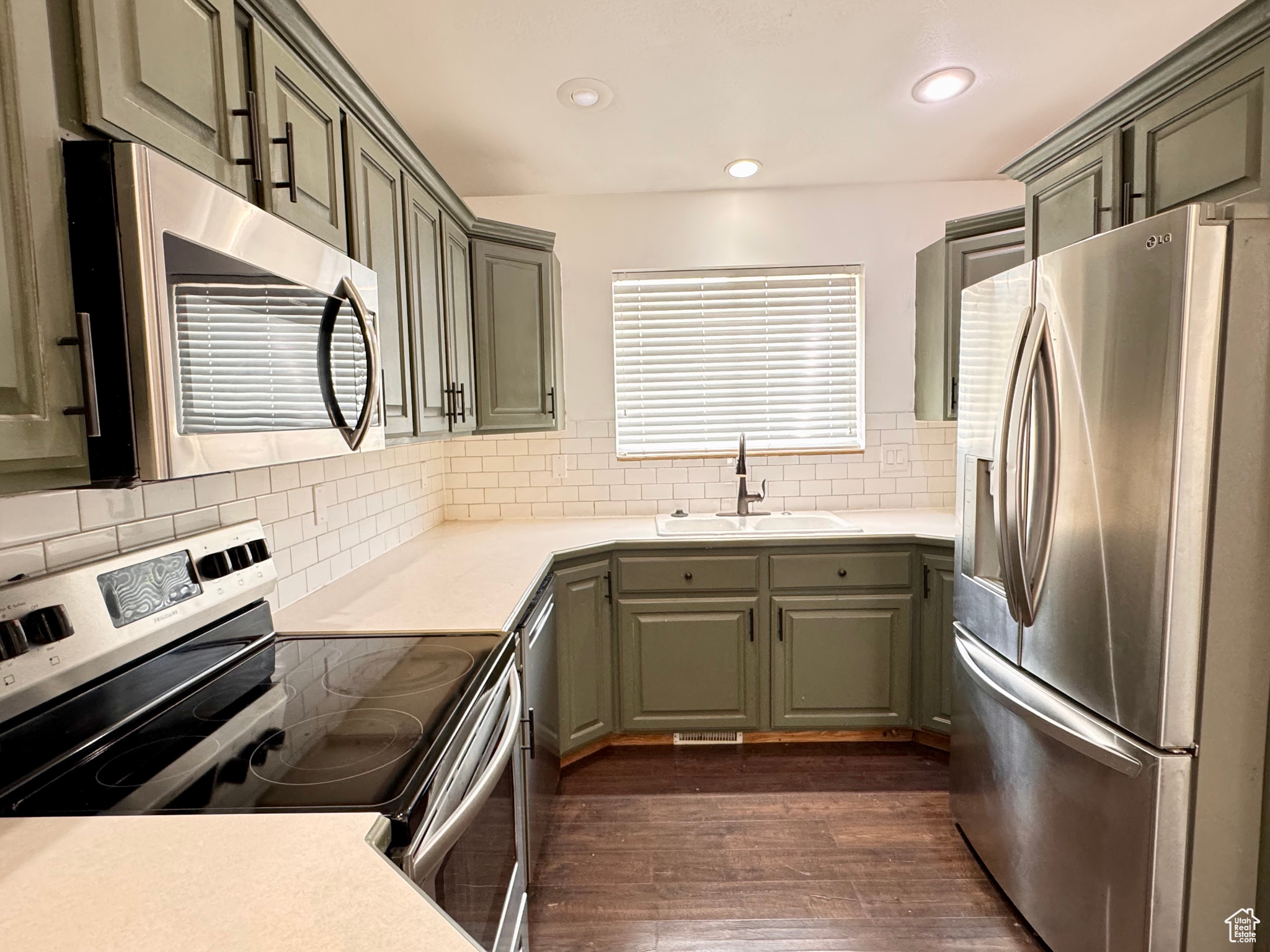 SANTAQUIN HEIGHTS - Residential