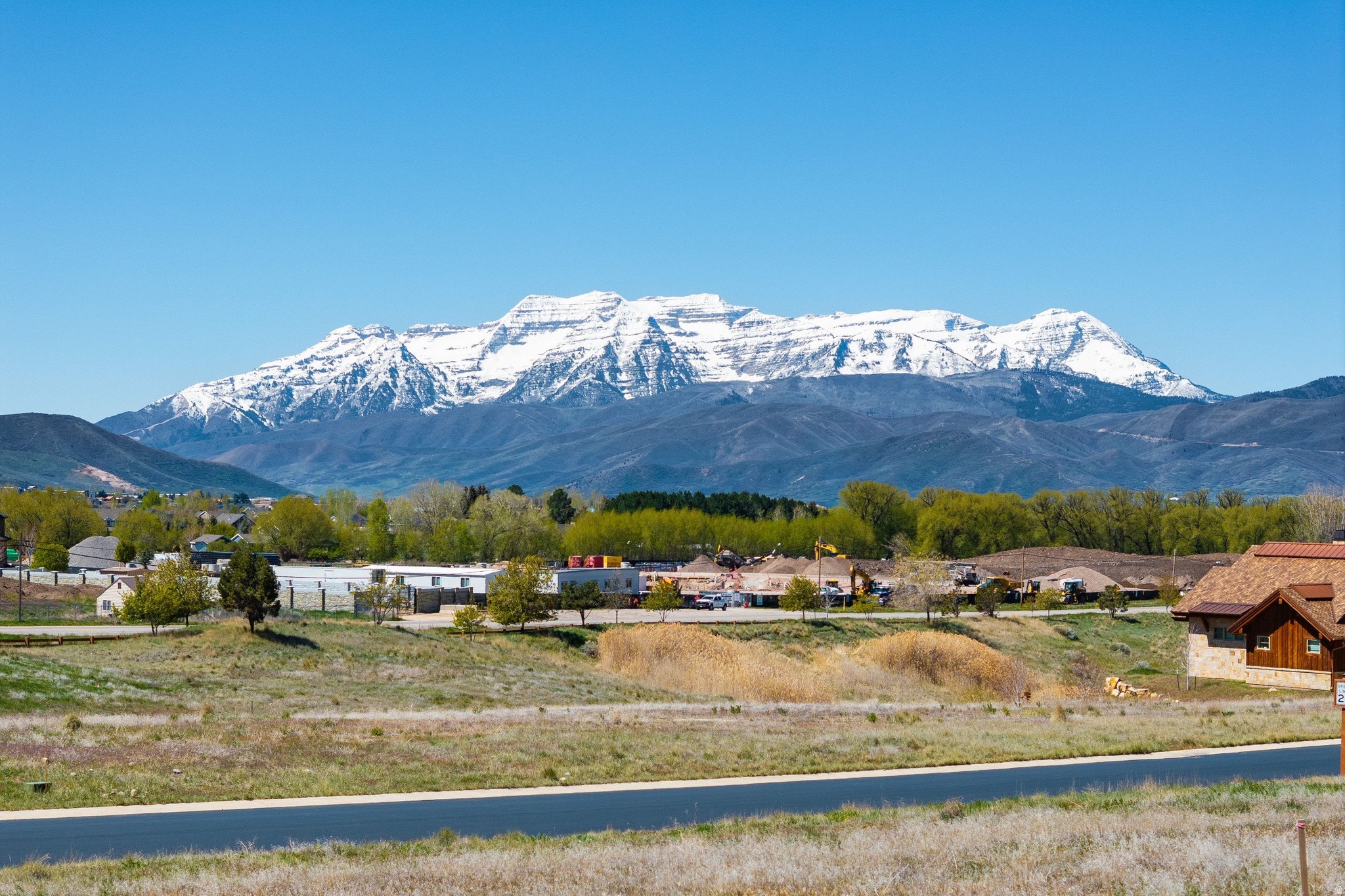 RED LEDGES - Land