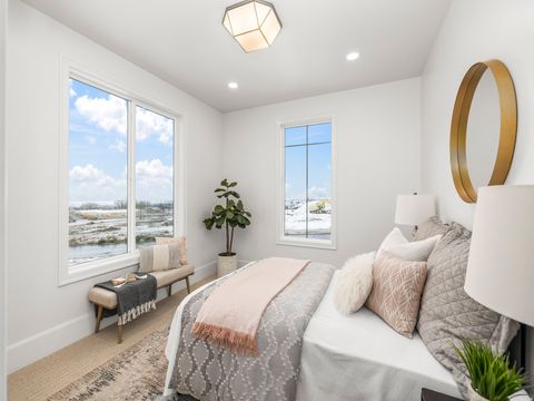 Tiny photo for 1394 S 315 E, Salem, UT 84653 (MLS # 2126178)