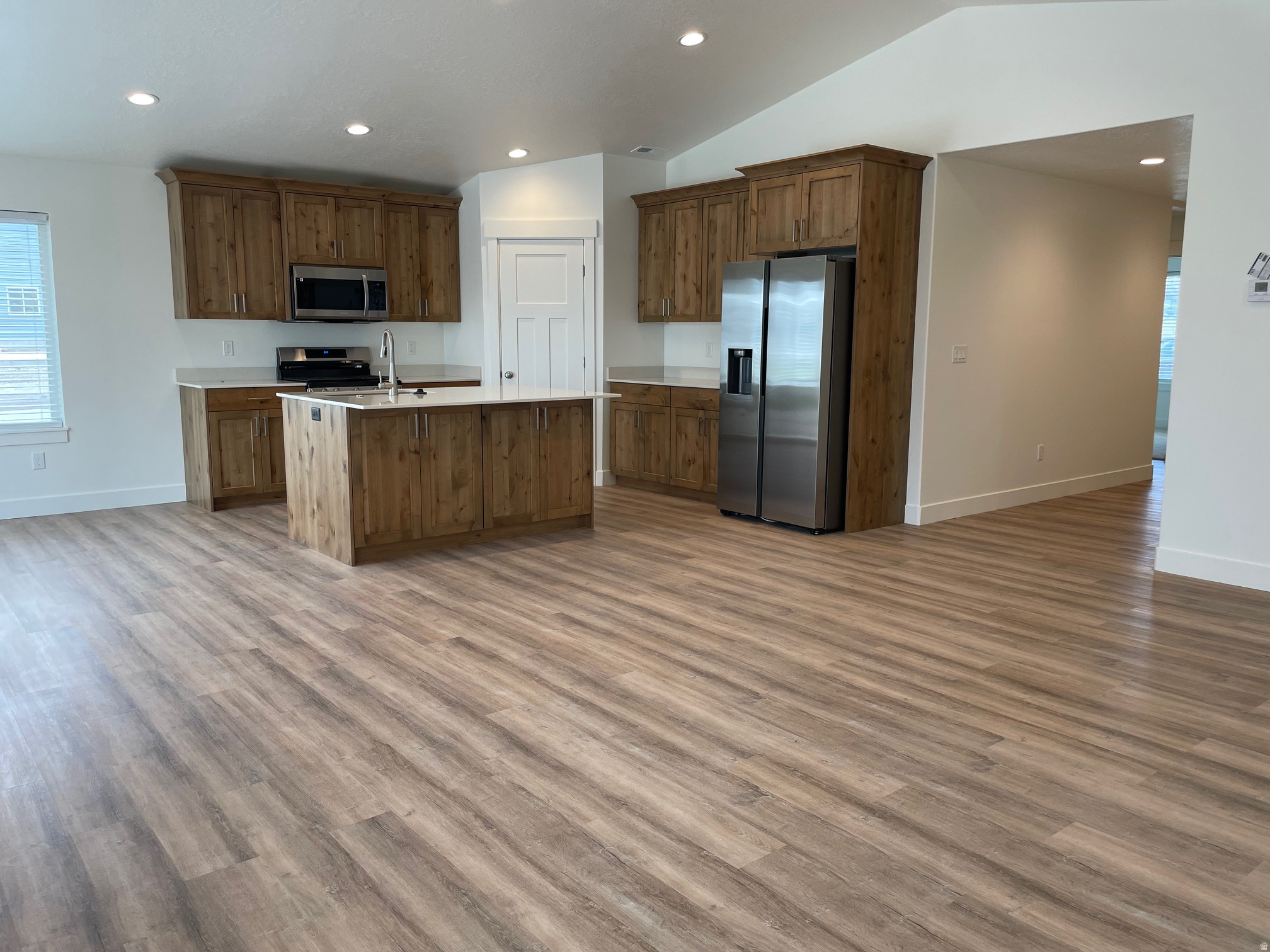 SPRING CREEK - Residential