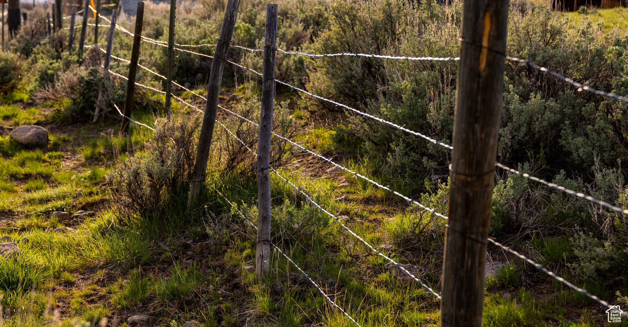 NORTH BENCH FARMS - Land