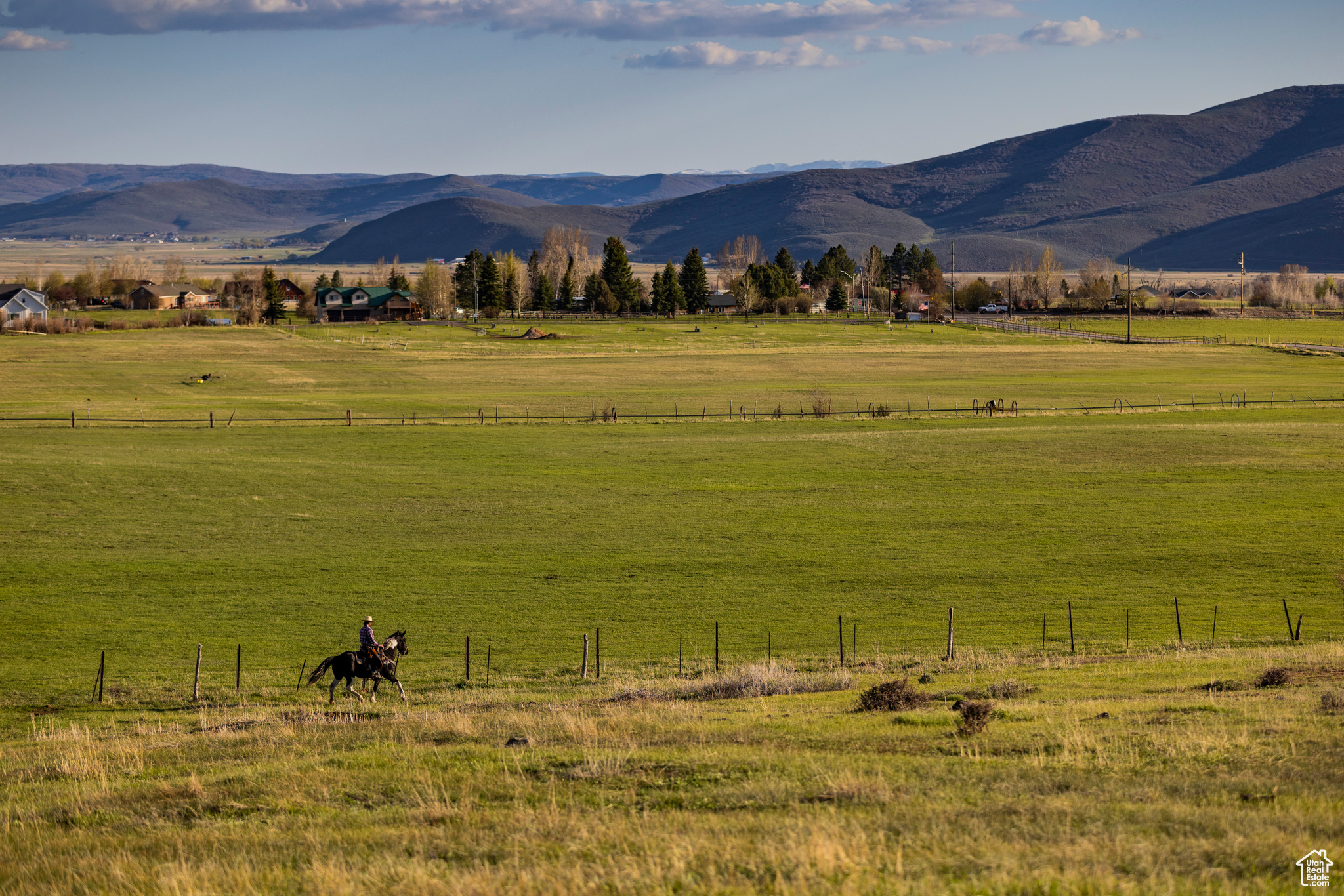 NORTH BENCH FARMS - Land