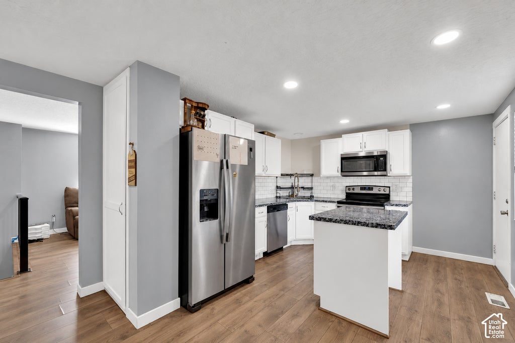 Photo of 574 W 1950 N, Clinton, UT 84015 (MLS # 2192397)