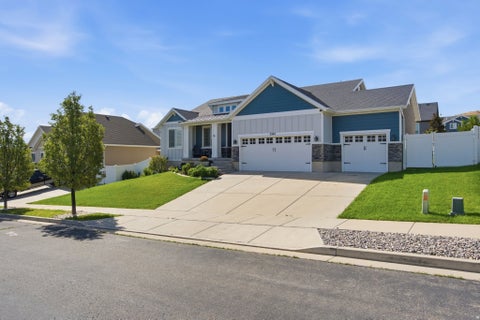 Tiny photo for 7245 W SILHOUETTE LN S, West Jordan, UT 84081 (MLS # 2180681)